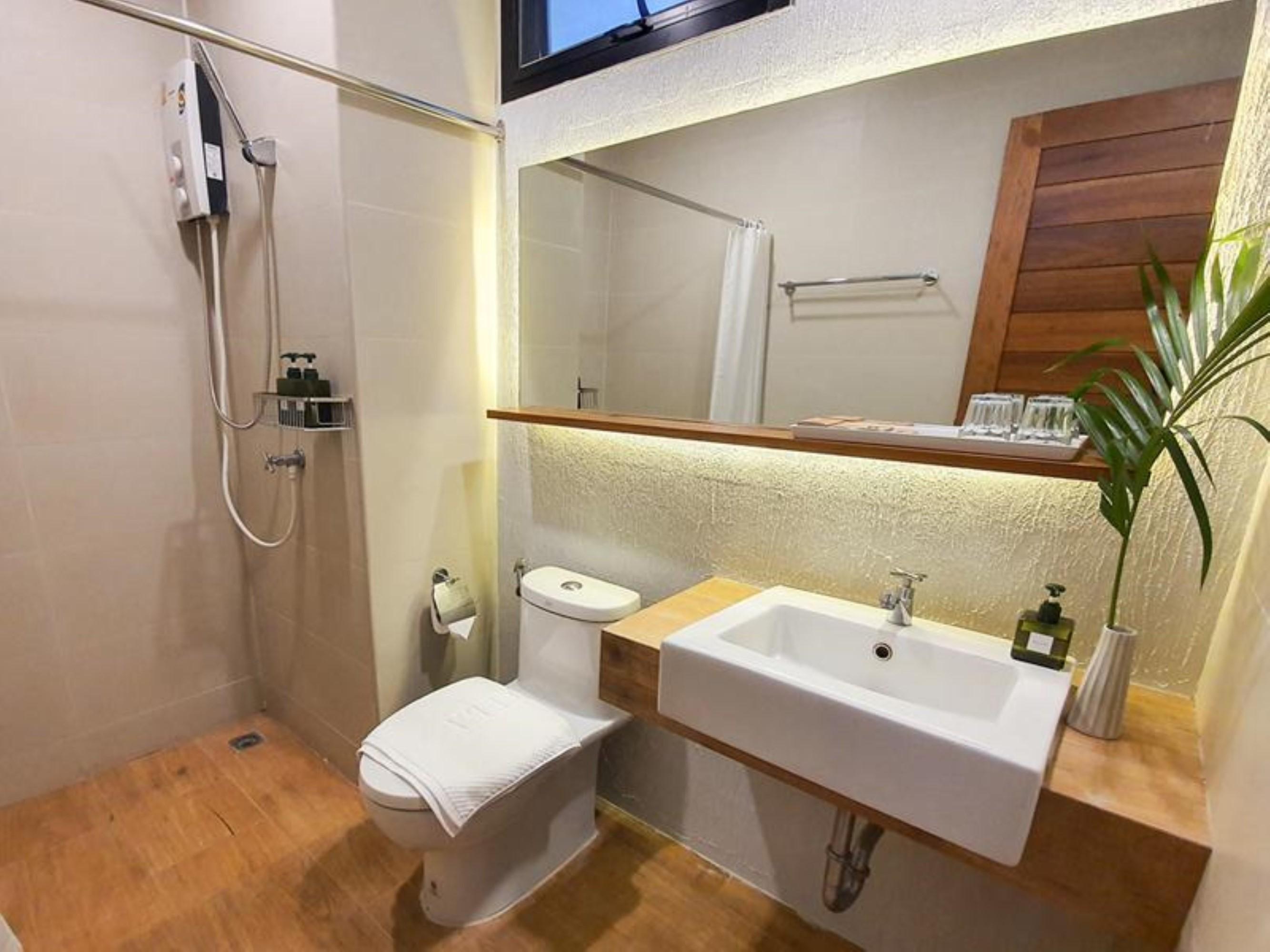 Mini House Aonang Hotel Sha Plus Ao Nang Buitenkant foto